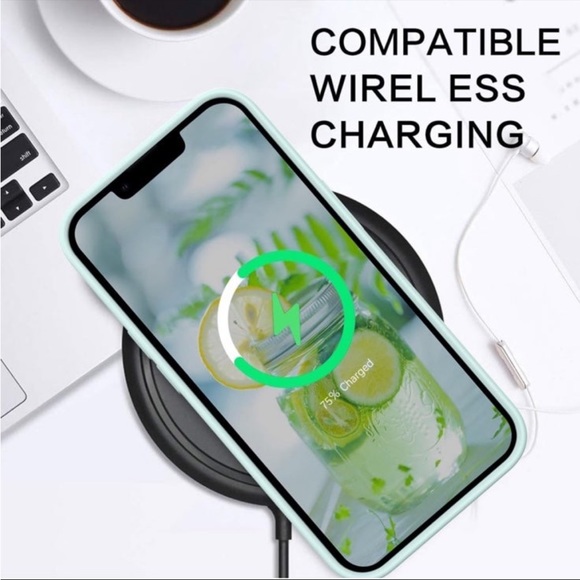 iPhone 13 Pro Case - Picture 4 of 7